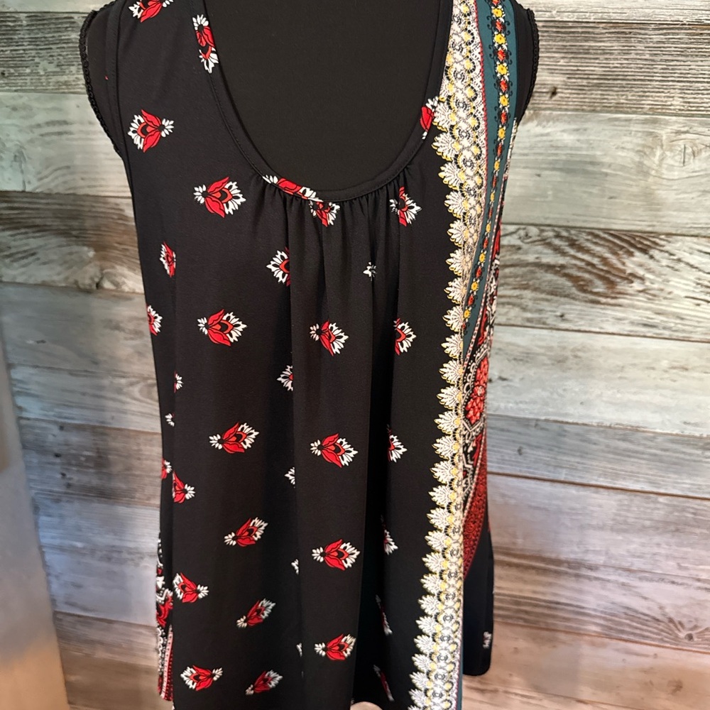 Blu Planet Black Floral Tank Top